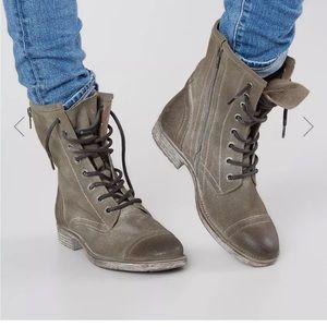 Roan by Bed Stu Combat boots size 9 Affair